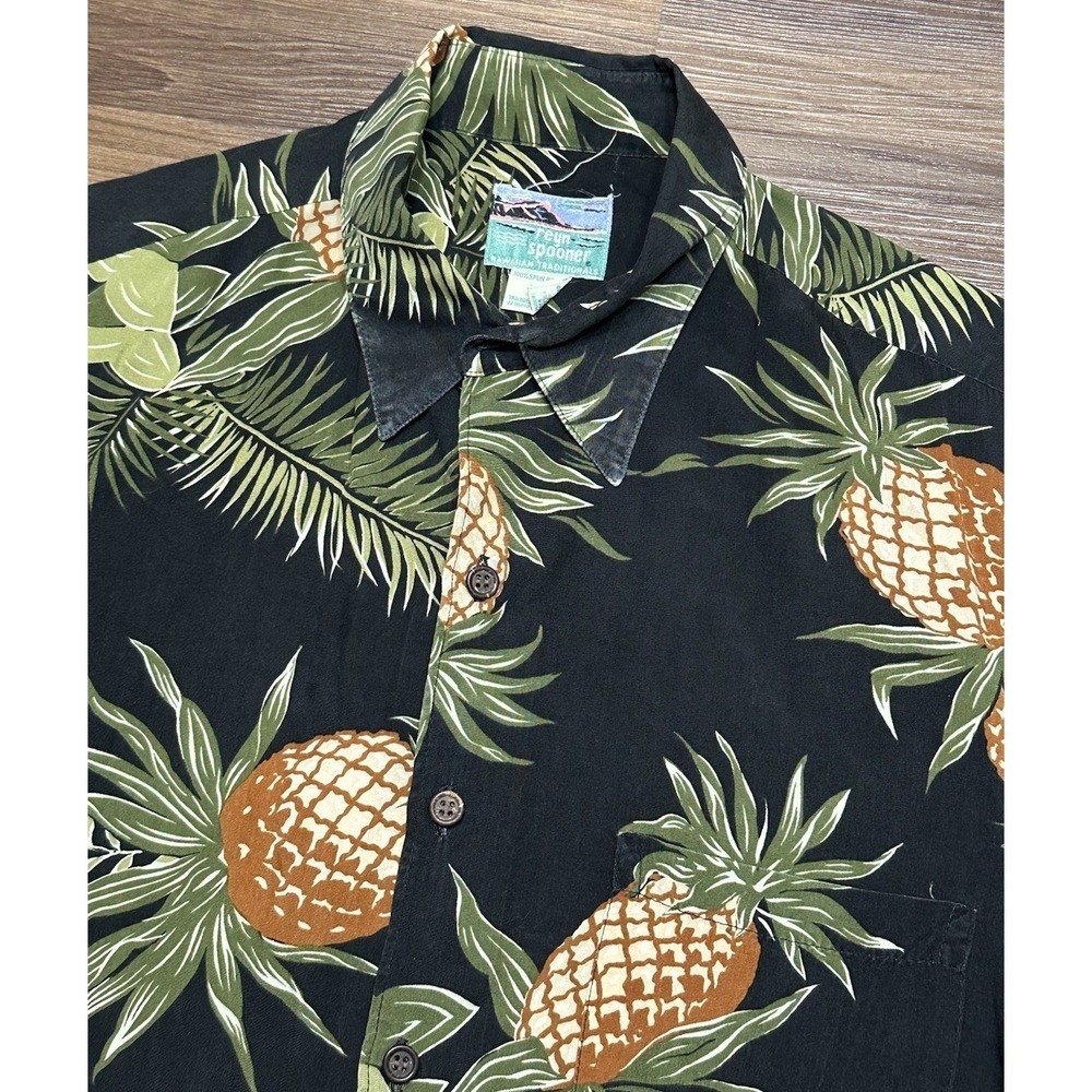 Reyn Spooner Vintage 90s Hawaiian Pineapple Mens Button Up Shirt Black Sz M